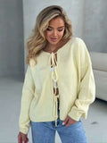 Hellgelb